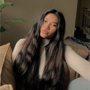 Meet your Posher, Lalaine